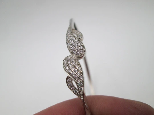 Women's half round bangle with strass. 925 sterling silver. Tab clasp. Spain. 1990's
