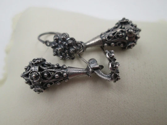Women's long earrings. 925 sterling silver. Acorn and star. Hook clasp. 1980's. Spain