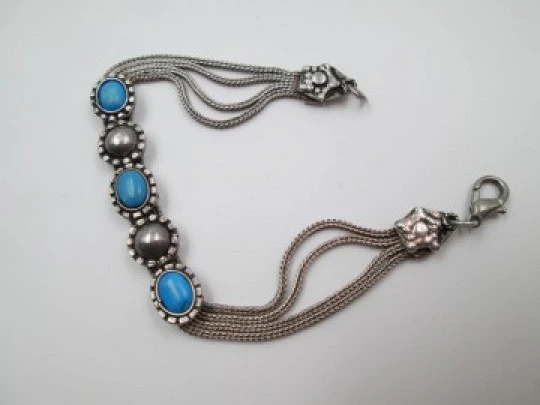 Women's multi-chain bracelet. Sterling silver & turquoise. Flowers. 1970's