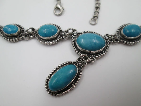 Women's necklace. Sterling silver and oval turquoise. Hoops & rhombus chain. 1980's