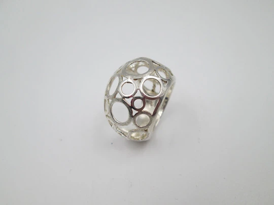 Women's openwork broad ring. 925 sterling silver. Geometric design. Europe. 1990's