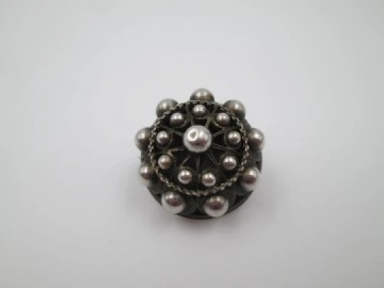 Women's openwork brooch. Charro button shape. 925 sterling silver. 1990's. Spain