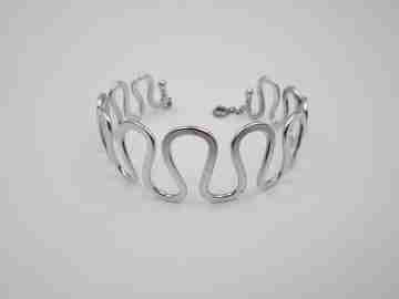 Women's openwork flexible bracelet. Sterling silver. Wave design. Ring clasp