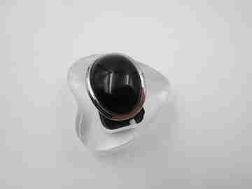 Women's oval ring. 925 sterling silver and black stone. 1990's. Spain