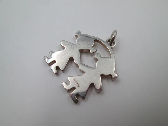 Women's pendant. 925 sterling silver. Girls couple shape. Italy. 2000's