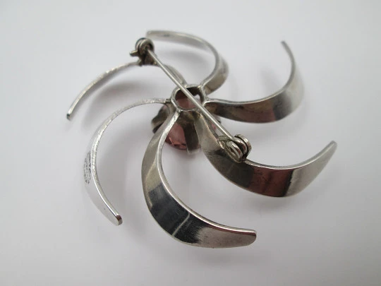 Women's propeller brooch. 925 sterling silver and Rose de France. 1980's