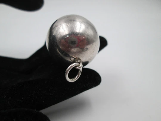 Women's rattle sphere pendant. 925 sterling silver. Ring. 1980's