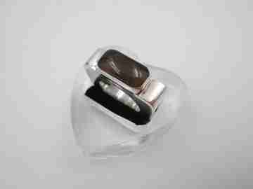 Women's ring. 925 sterling silver and brown rectangular stone. 1990's