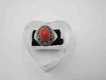 Women's ring. 925 sterling silver and gold edge. Marcasite and red oval coral. 1980