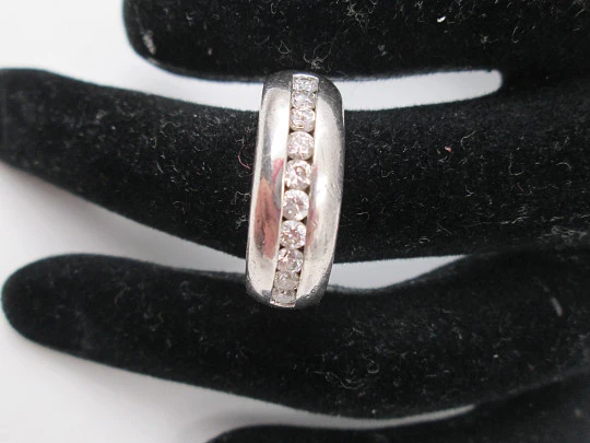 Women's ring. 925 sterling silver. White gems openwork front. Europe. 1980's Women's ring. 925 sterling silver. White gems openwork front. Europe. 1980's