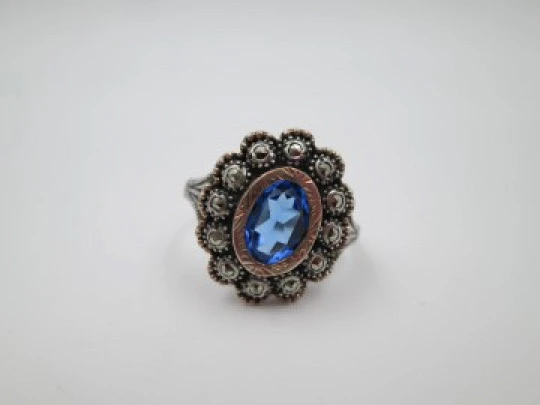 Women's ring. Sterling silver, marcasite and blue gem. Gold edge. 1980. Europe