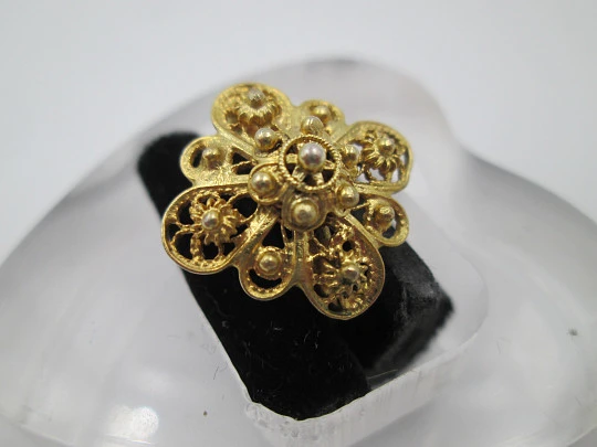 Women's rosette ring. Sterling silver vermeil. Charro buttons motifs. 1980's