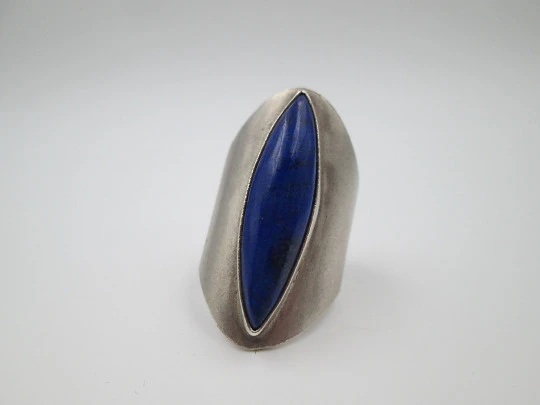 Women's shuttle ring. 925 sterling silver and sea blue stone. 1990's