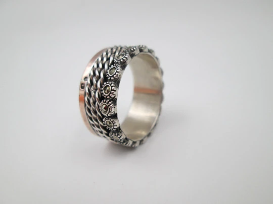 Women's spinner ring. Sterling silver and rolled gold. Marcasite stones. Portugal. 2000's