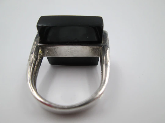 Women's square ring. 925 sterling silver and black resin