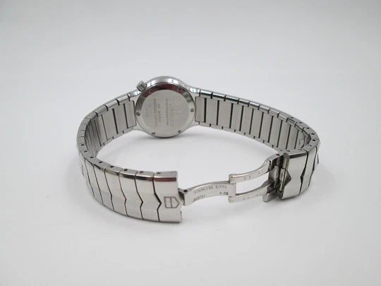 Women's Tag Heuer Alter Ego. Steel & diamonds. Quartz. Bracelet. 2005's