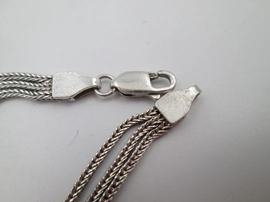 Women's threads bracelet. 925 sterling silver. Vegetable trims. Lobster clasp. Europe. 1990's Women's threads bracelet. 925 sterling silver. Vegetable trims. Lobster clasp. Europe. 1990's