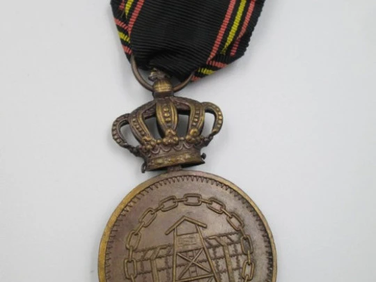 World War II prisoners medal. Bronze. Belgium. Fabric ribbon