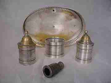 Writing desk set. Inkwells, tray, vessel and pen stand. Metal