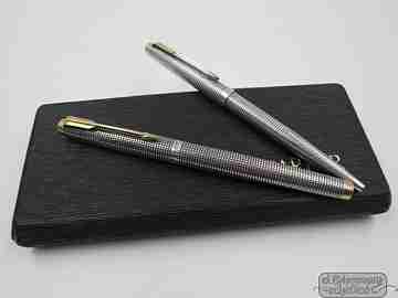Writing set Parker 75 Cisele. Sterling silver & gold plated. 1970's. 14K