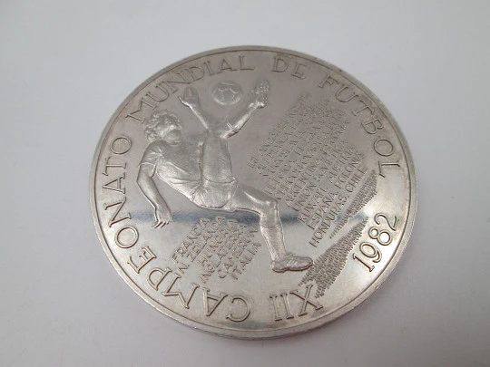 XII World Soccer Championship Spain 1982 coin. Sterling silver. High relief