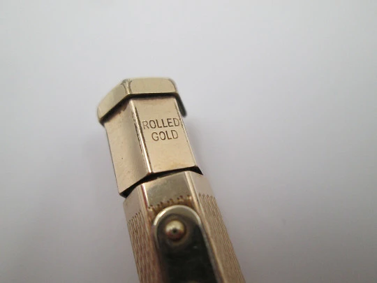 Yard-O-Led propelling pencil. Rolled gold. 1930's. England. Twist system