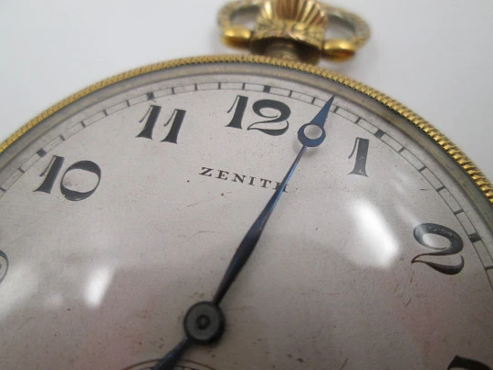 Zenith pocket watch. Rolled gold. Stem-wind. Small seconds hand. Leather box. Swiss. 1930's