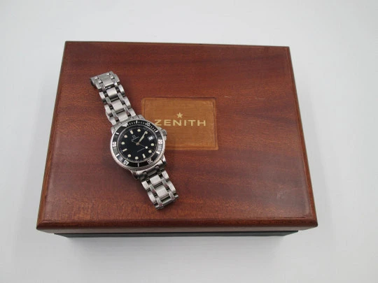 Zenith Rainbow Diver. Acero inoxidable. Automático. Brazalete. Dial negro. 1990