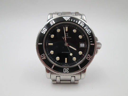 Zenith Rainbow Diver. Stainless steel. Black dial. Automatic. Bracelet. 1990's. Swiss