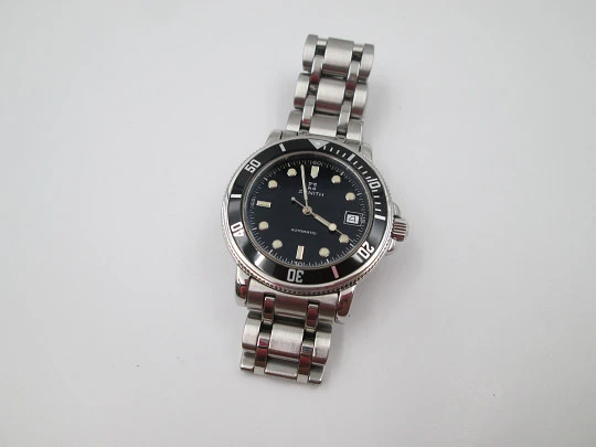 Zenith Rainbow Diver. Stainless steel. Black dial. Automatic. Bracelet. 1990's. Swiss