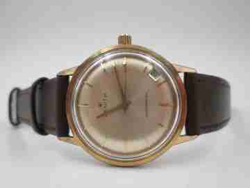 Zenith. 20 microns gold plated and steel. Automatic. Calendar. Strap. 1960's