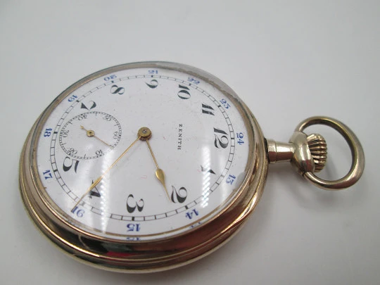 Zenith. Gold plated. Stem-wind. 24 hours scale. 1930's. Seconds hand