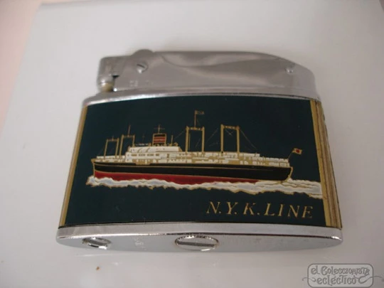 Zenith. Japón. Gasolina. Años 70. Barco N.Y.K. Line. Estuche. Esmalte