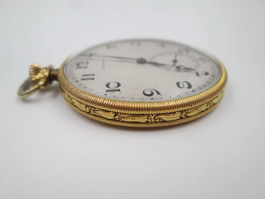Zenith. Laminado en oro. Cuerda remontoir. Segundero. Estuche piel. Suiza. 1920