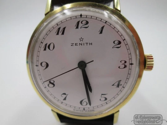 Zenith. Manual wind. 1960's. Steel & gold plated. White dial. Swiss