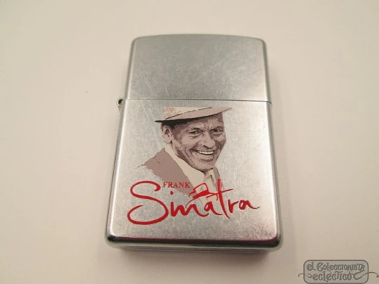 Zippo Frank Sinatra. 2002. Petrol. Silver plated brass. Box