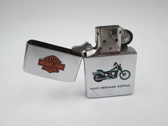 Zippo Harley Davidson Heritage Softail petrol lighter. Box and instructions. USA