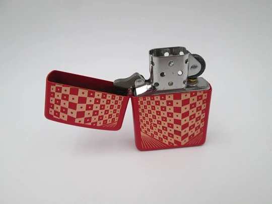 Zippo Pop Culture petrol pocket lighter. Chromed metal and red enamel. 2010