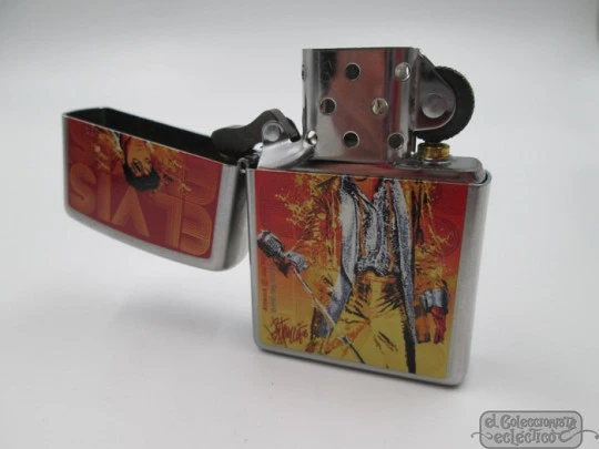 Zippo. Elvis Presley. Gasolina. 2009. Edición limitada. Latón plateado