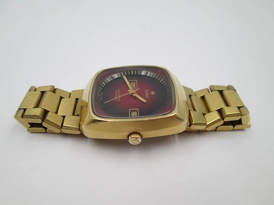 Zodiac SST 36000. 10 microns gold plated. Automatic. Calendar. Bracelet. 1970's