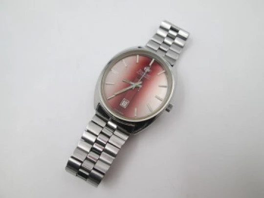 Zodiac. Automatic. Steel. Bitone iridescent dial. Calendar. Bracelet. 1970's