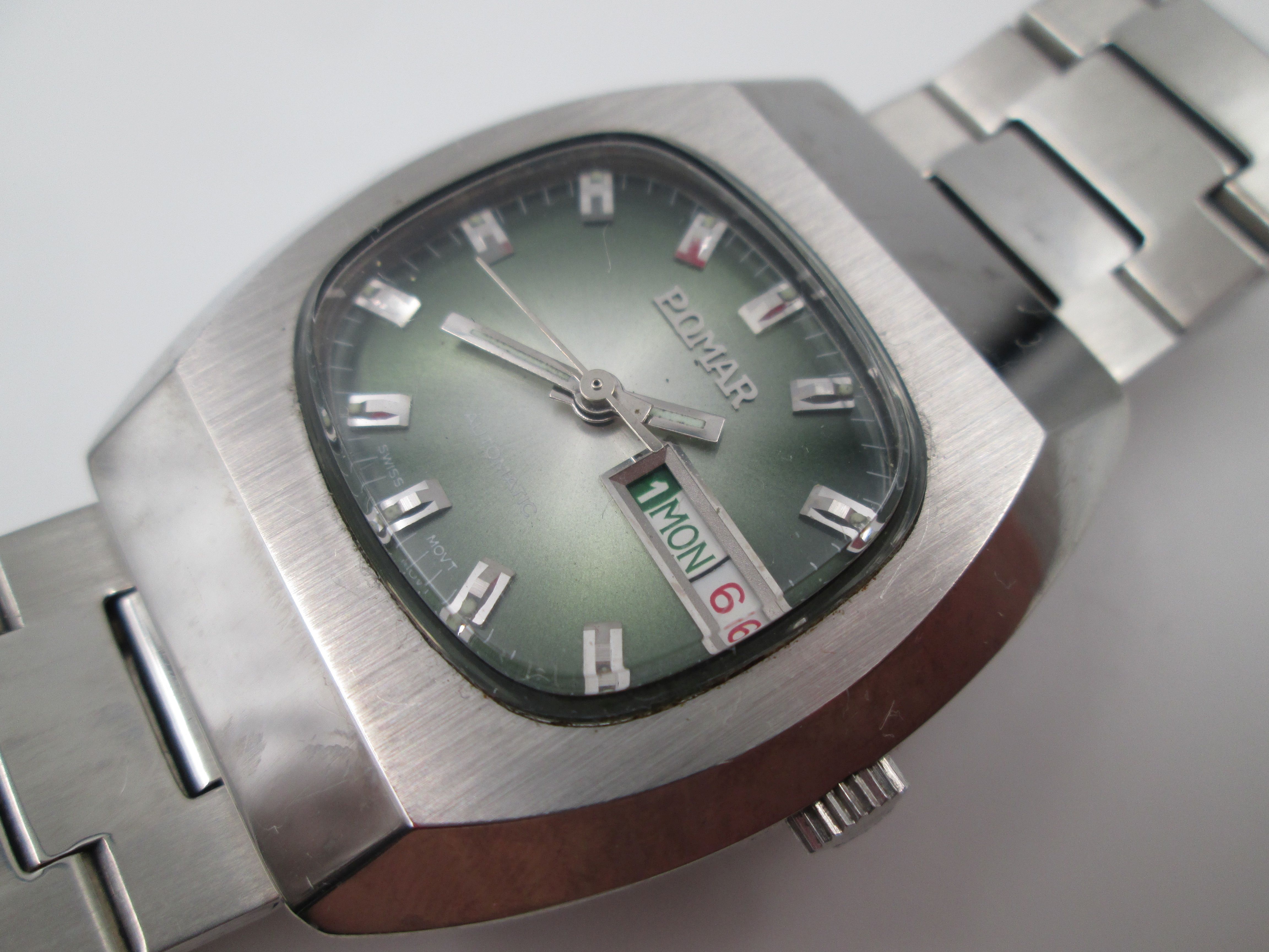 Pomar Acero Automatico Dial Tornasolado Calendario 1970 El Coleccionista Eclectico