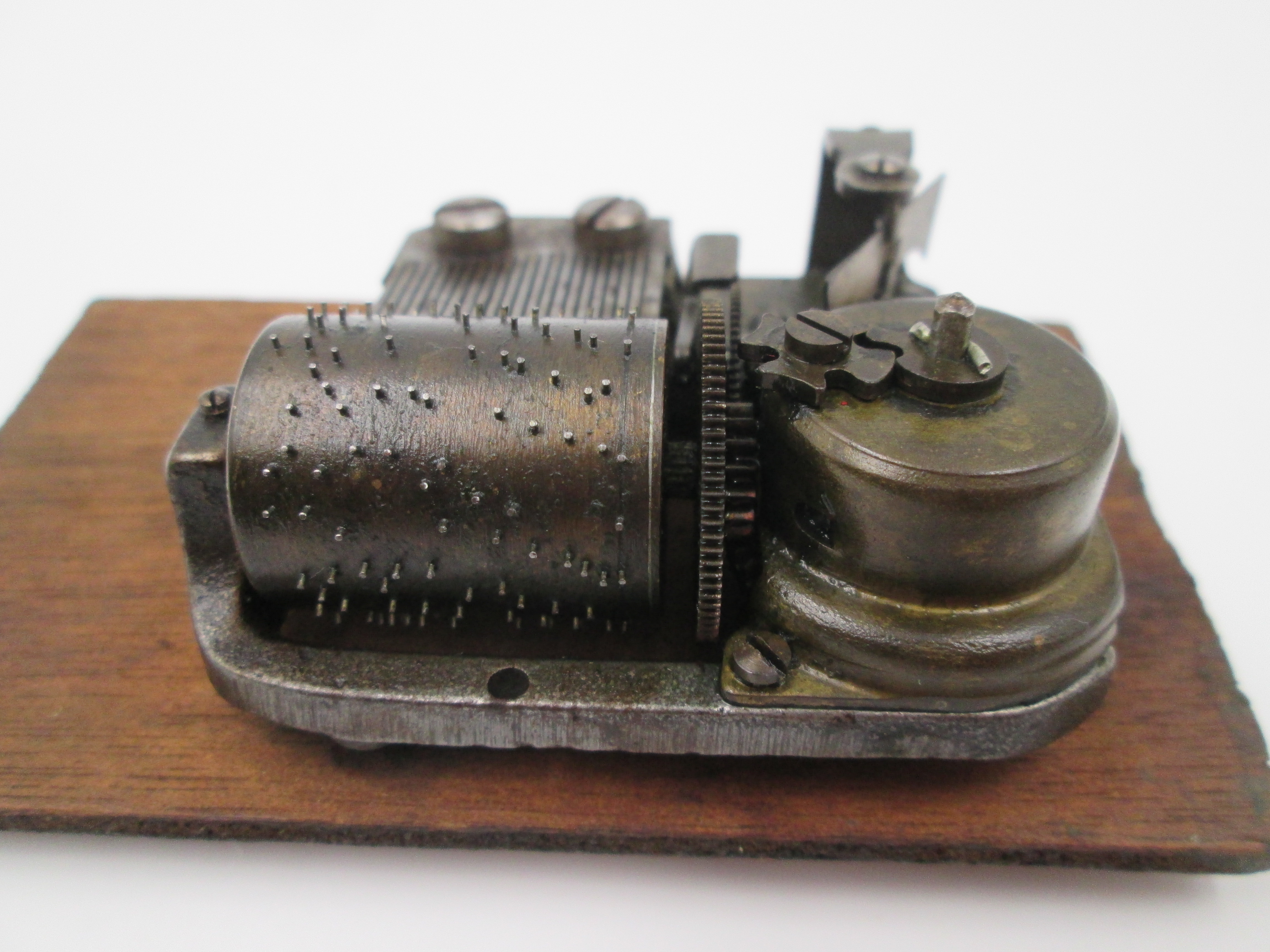 cámara permanecer entonces mecanismo caja musica suiza cuerda manual base madera 1940