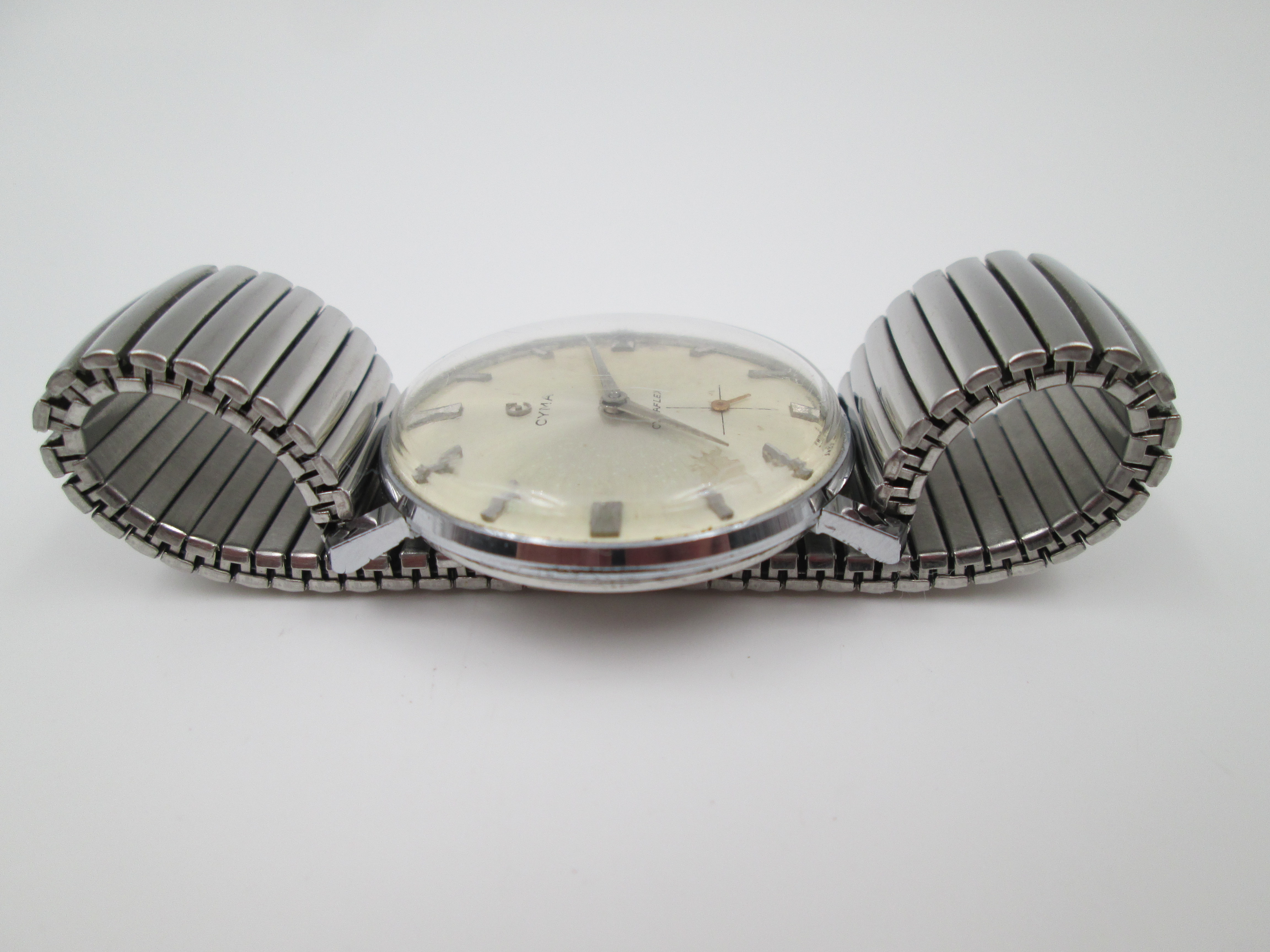 Second hand hotsell cyma watches