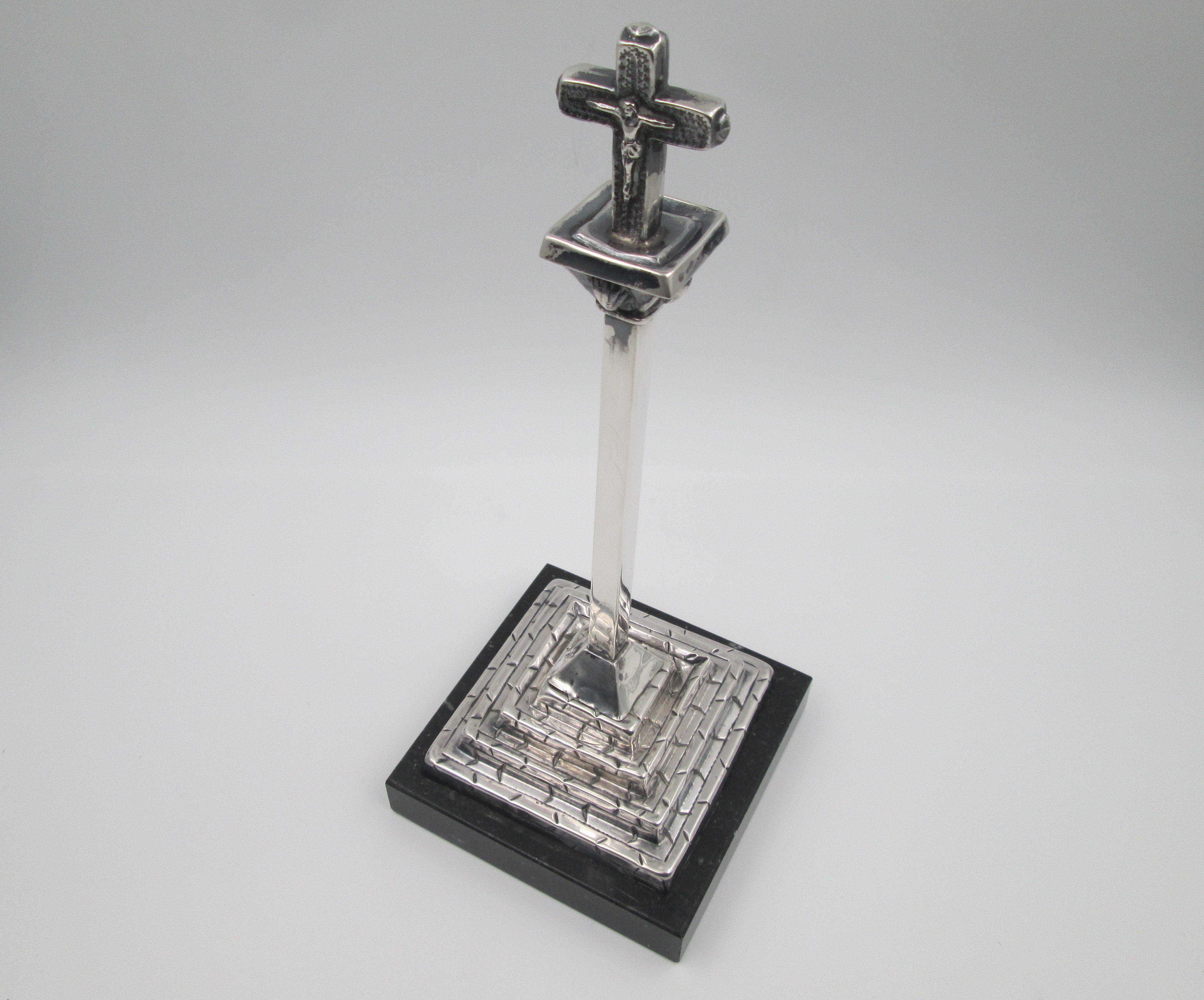 Cross On Pillar Sterling Silver With Marble Stand Malde 1990 | El ...
