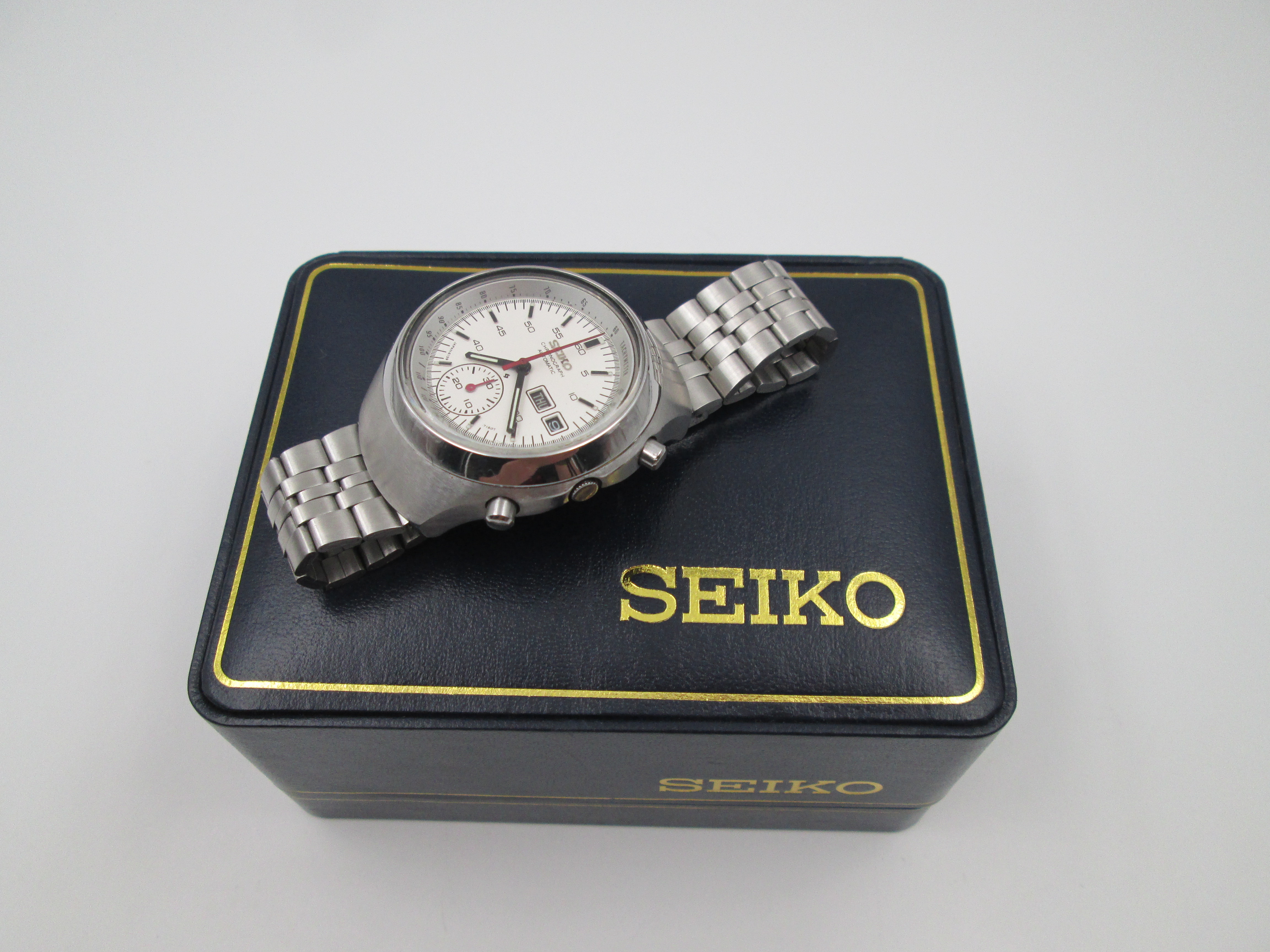 seiko helmet darth vader chronograph steel calendar 1970s