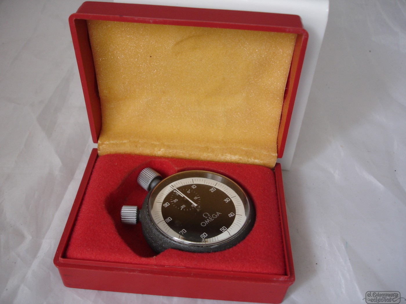 watch Omega, 1960's, Manual wind, Steel 