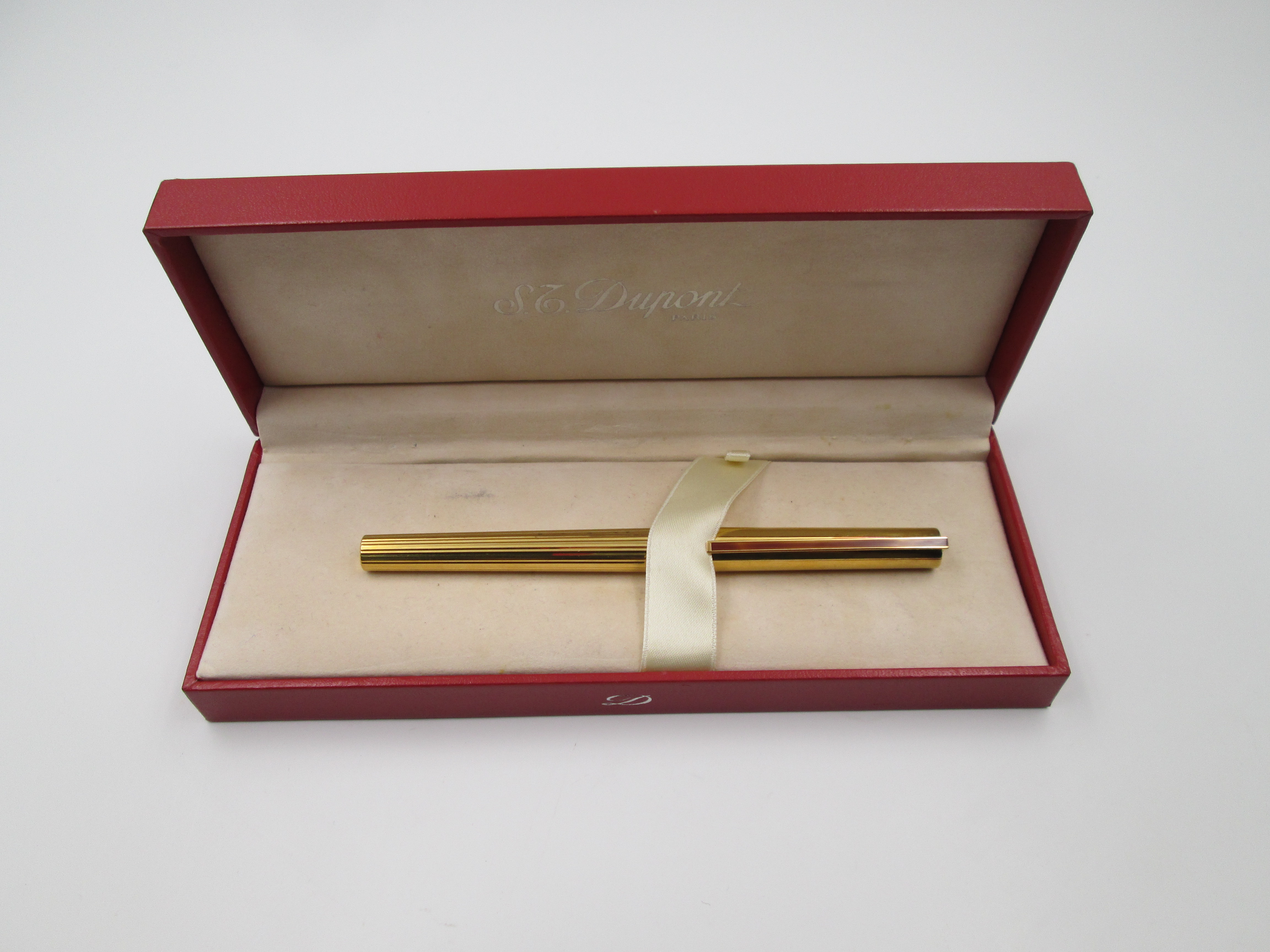 dupont paris classique fountain pen sterling silver vermeil