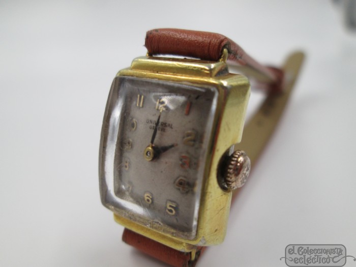 Reloj universal hotsell geneve oro mujer