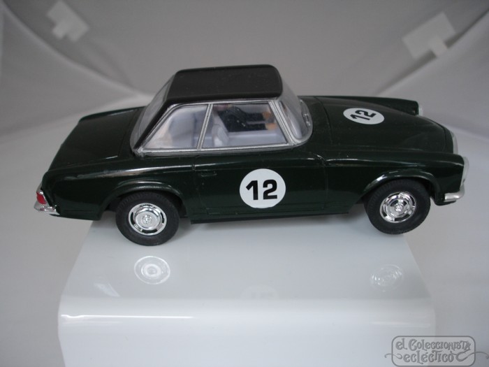 scalextric mercedes 250 sl